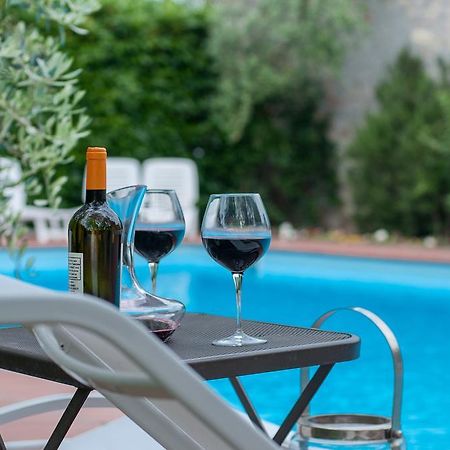 Residenza Il Palazzo Apartment Castiglione del Lago Ngoại thất bức ảnh